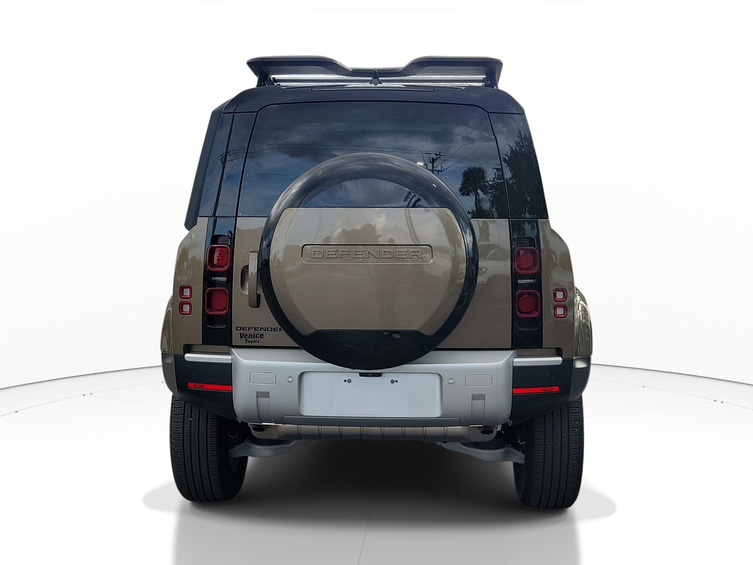 2025 Land Rover Defender S