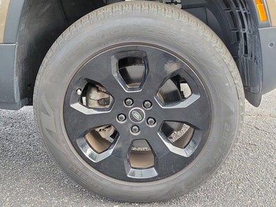 2025 Land Rover Defender S