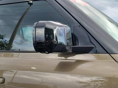 2025 Land Rover Defender S