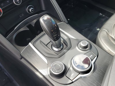 2018 Alfa Romeo Stelvio Base