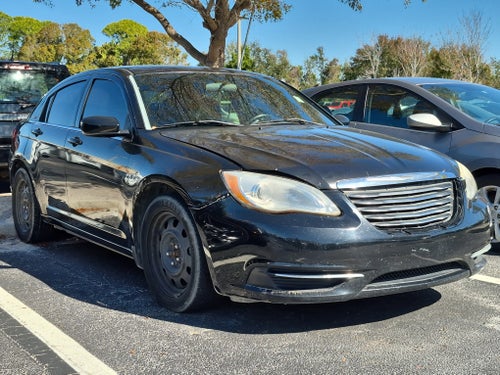 2013 Chrysler 200 Touring