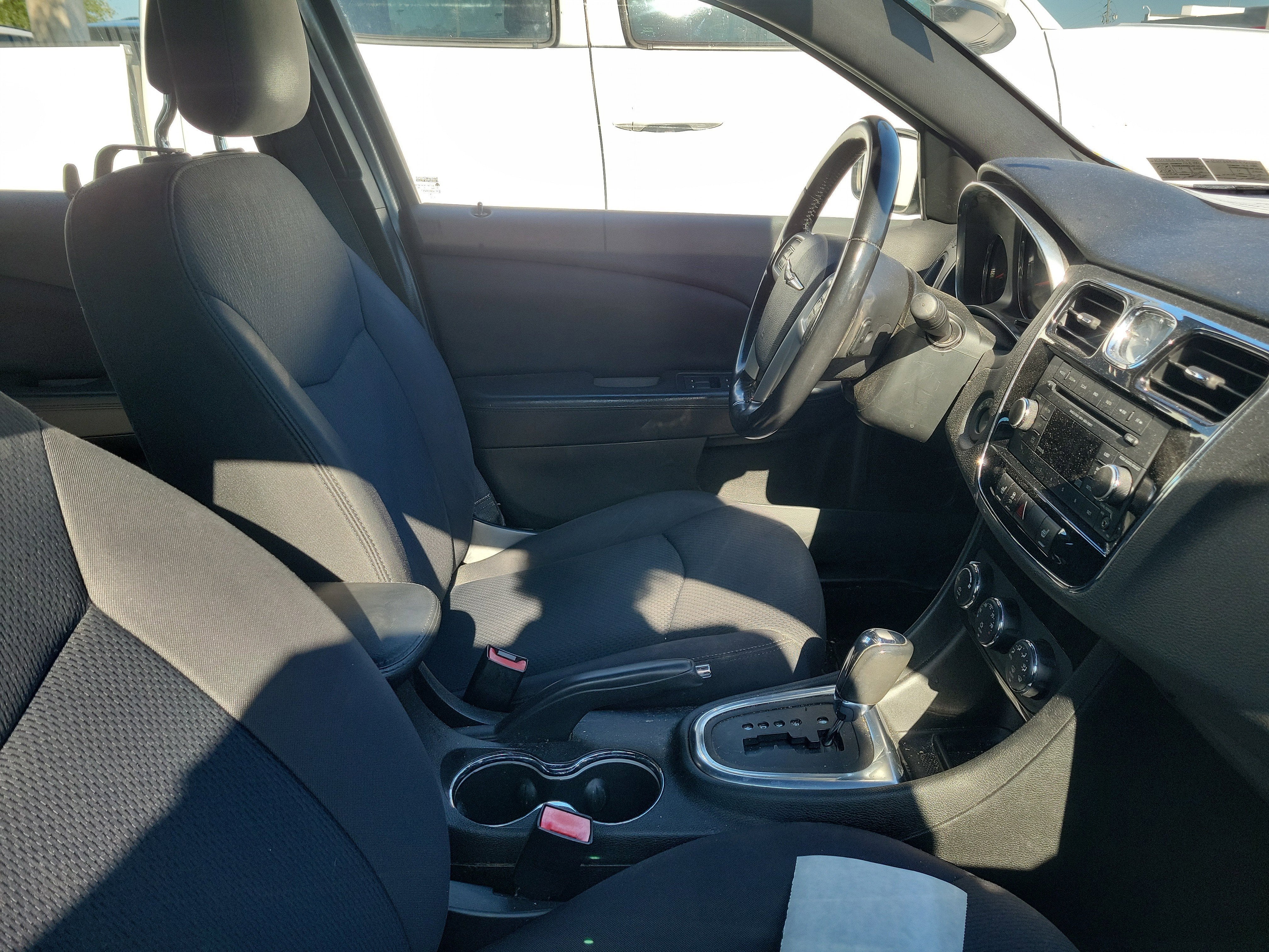 2013 Chrysler 200 Touring