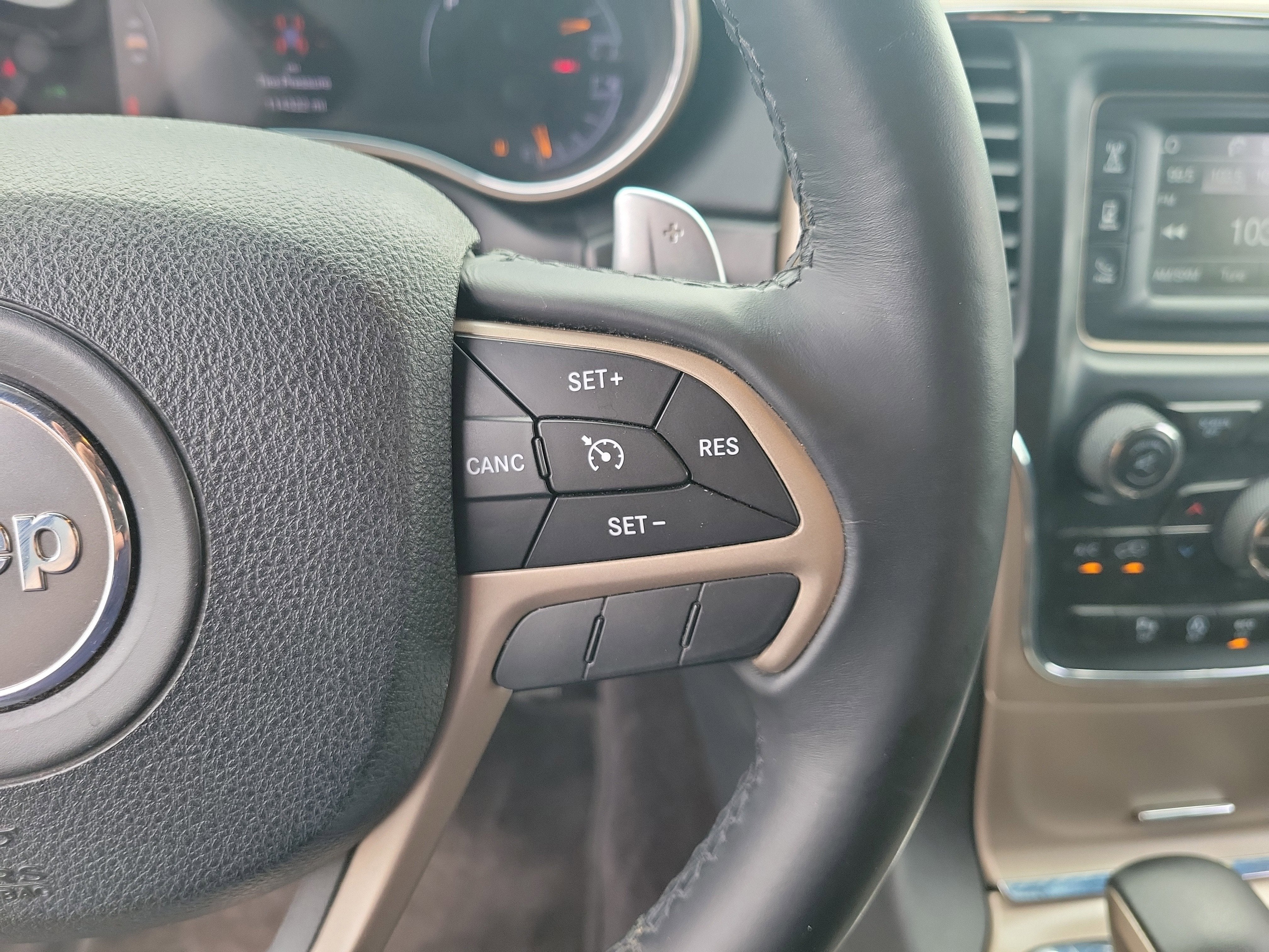 2017 Jeep Grand Cherokee Laredo