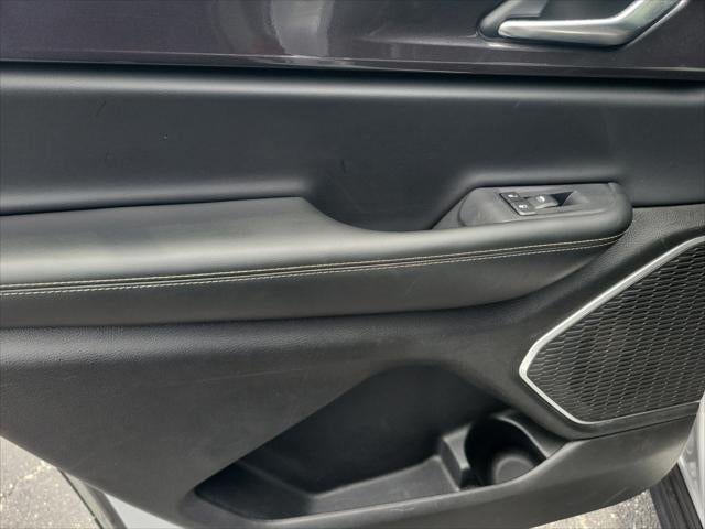 2022 Jeep Grand Cherokee L Altitude