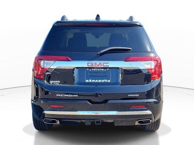 2023 GMC Acadia Denali