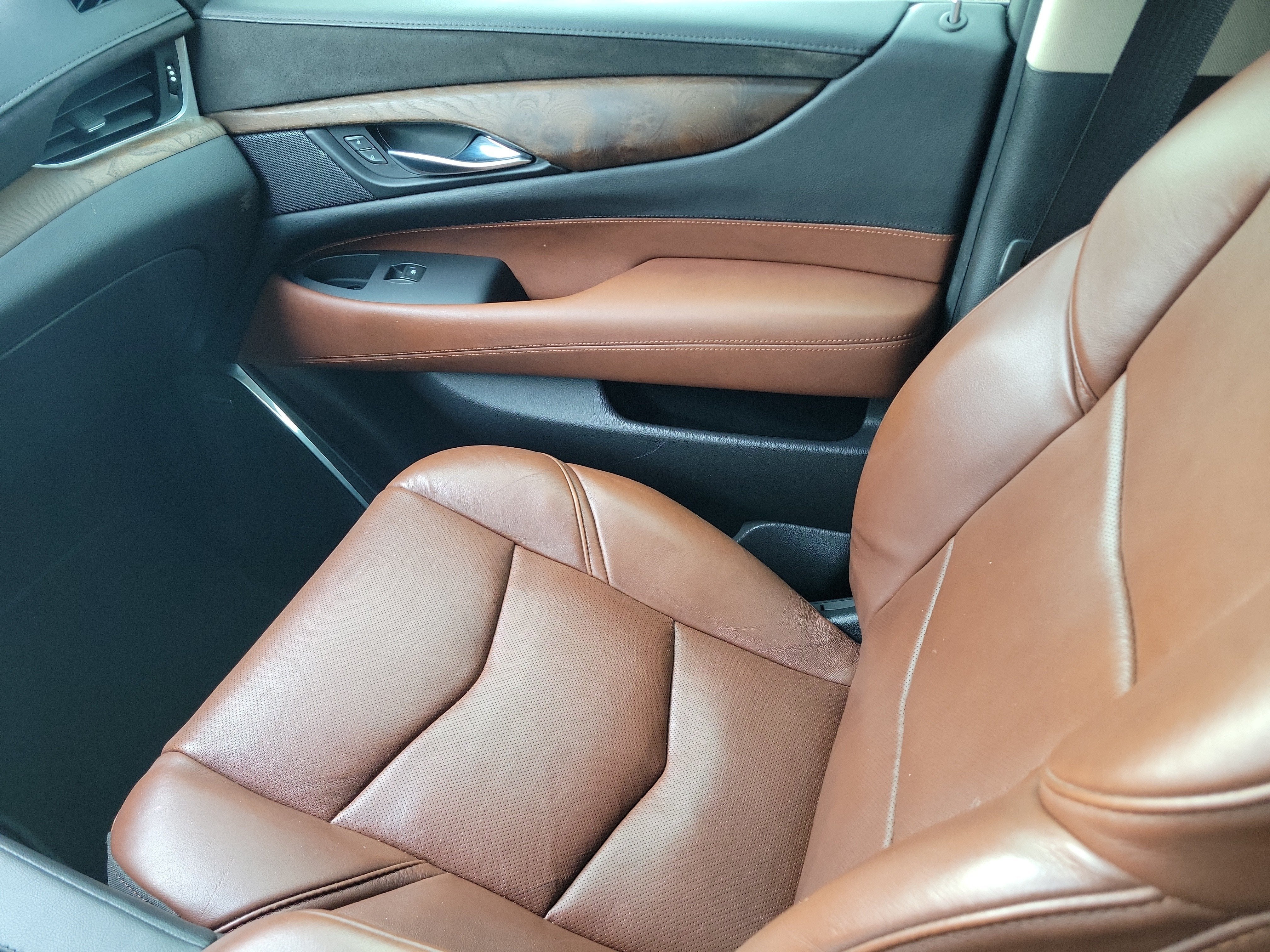 2019 Cadillac Escalade ESV Premium