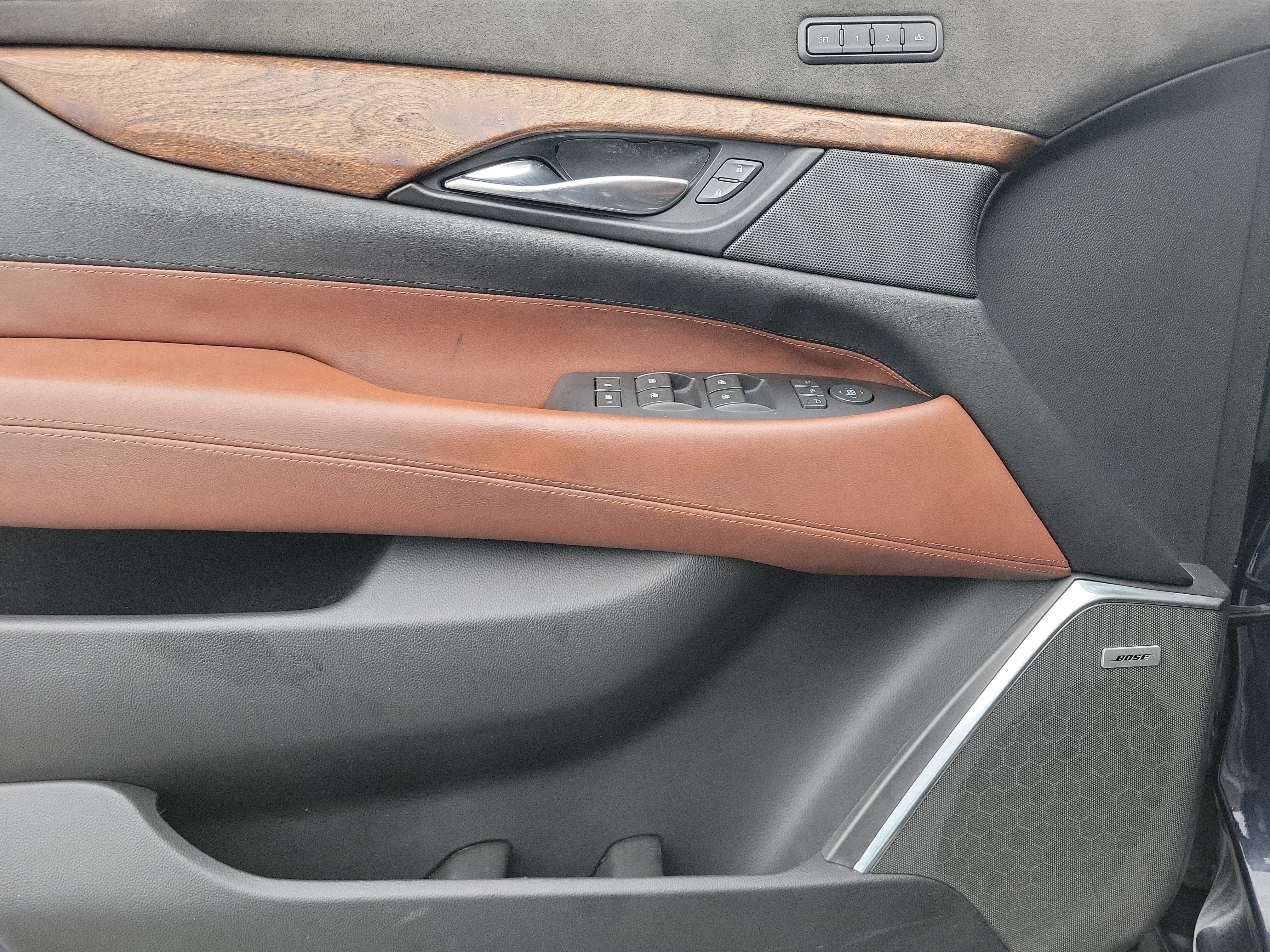 2019 Cadillac Escalade ESV Premium