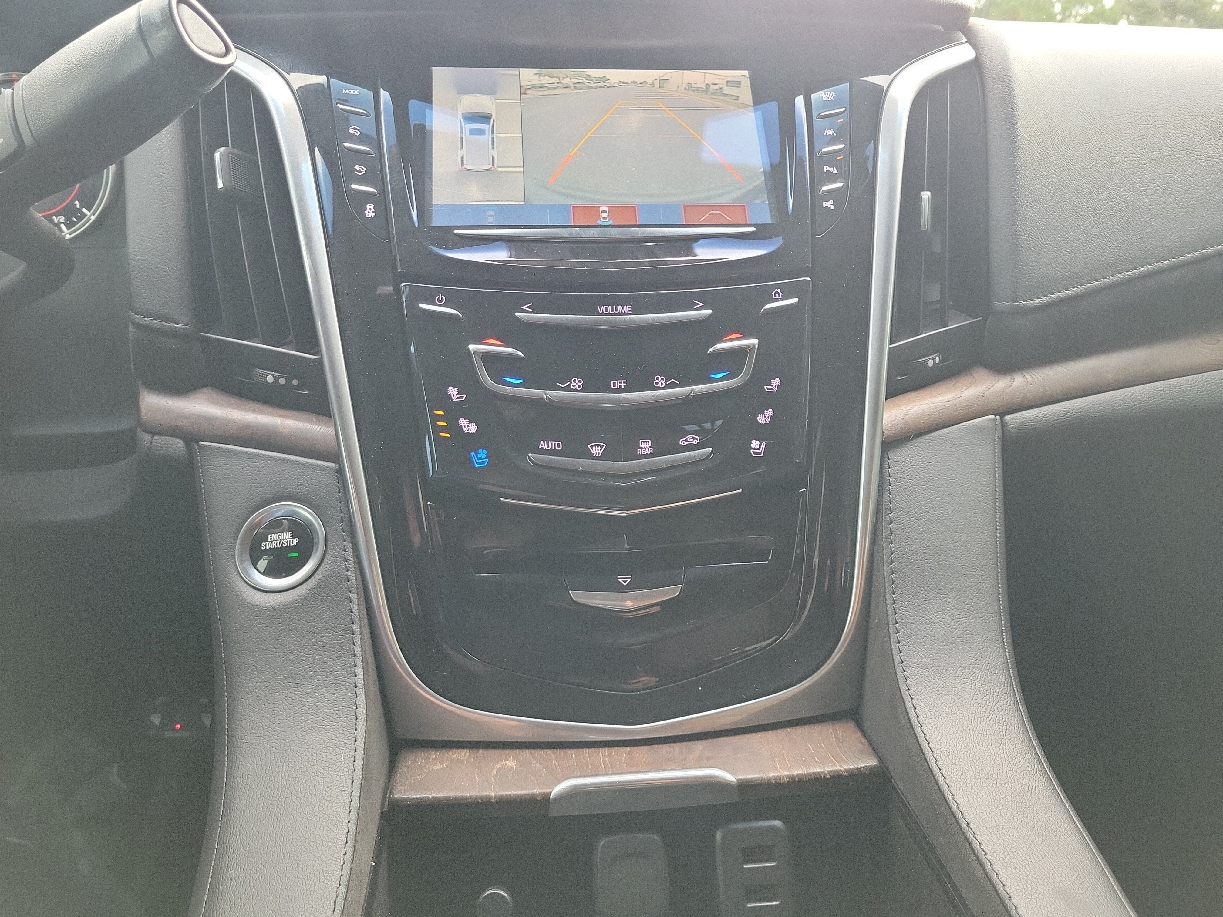 2019 Cadillac Escalade ESV Premium