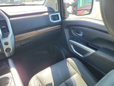 2020 Nissan Titan SL