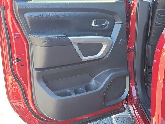 2020 Nissan Titan SL