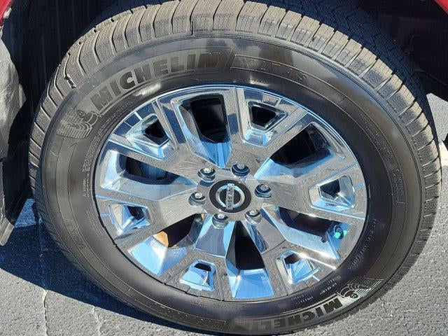 2020 Nissan Titan SL