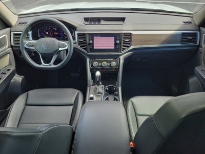 2022 Volkswagen Atlas 3.6L V6 SE w/Technology