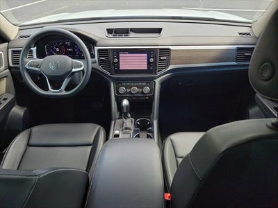 2022 Volkswagen Atlas 3.6L V6 SE w/Technology