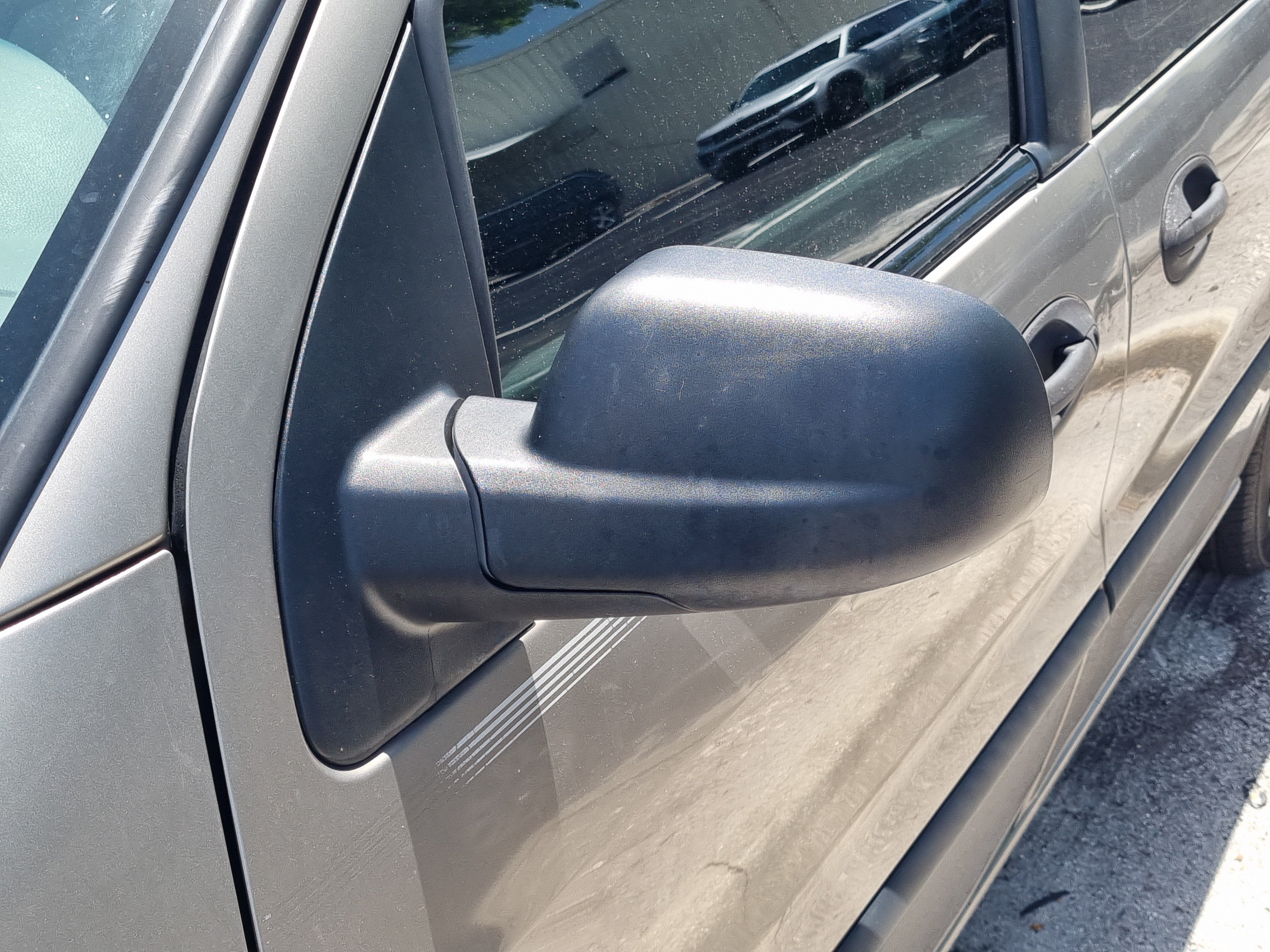 2005 Ford Freestar S