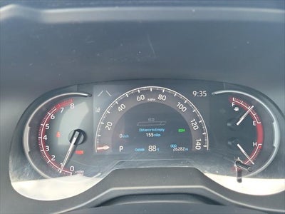 2025 Toyota RAV4 LE