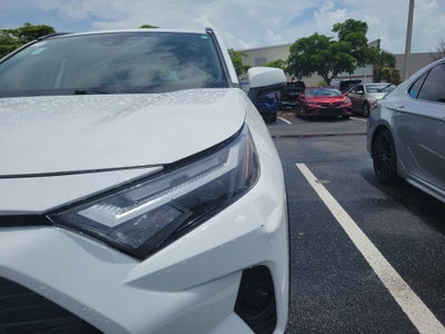 2024 Toyota RAV4 XLE