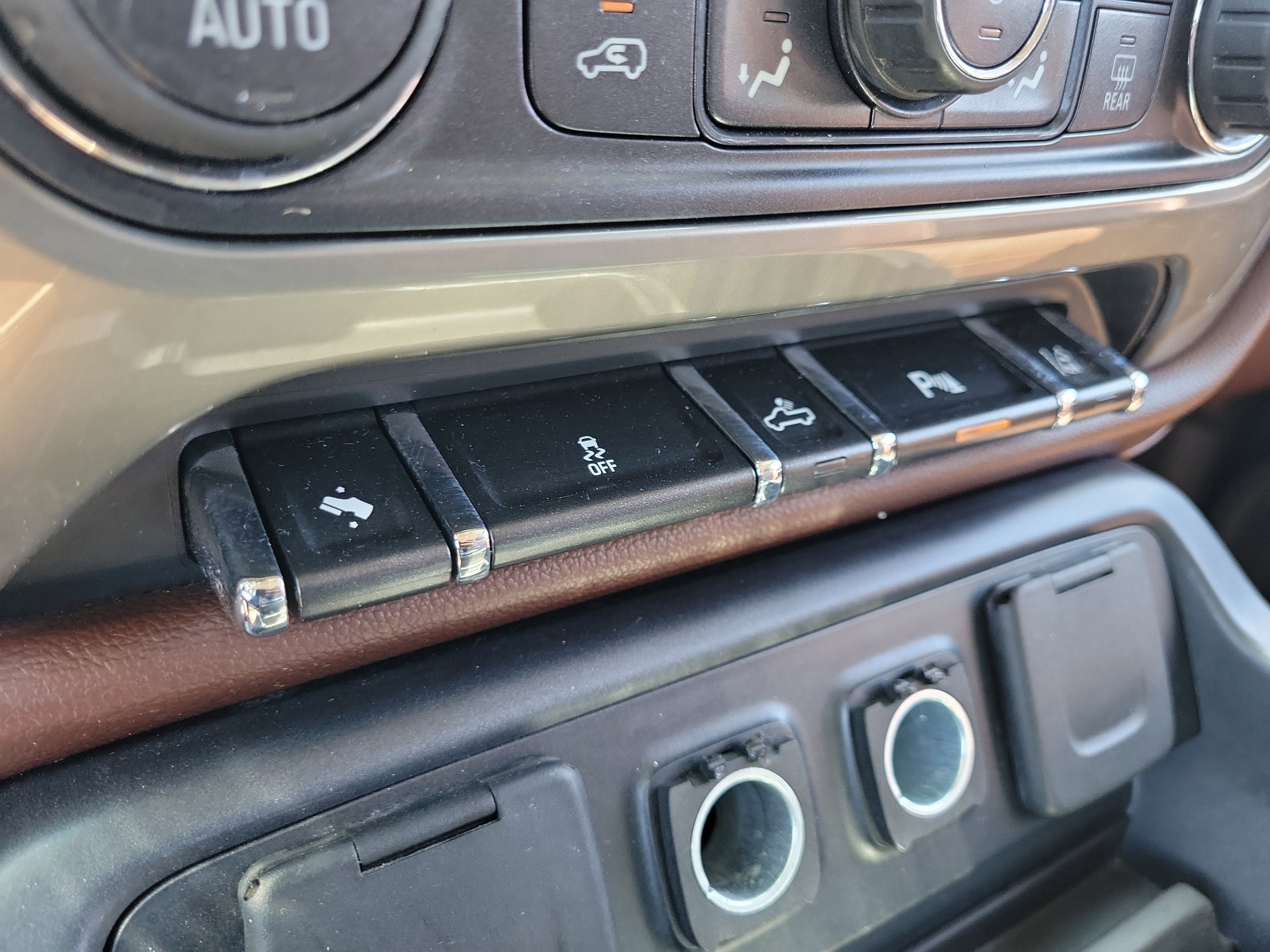 2014 Chevrolet Silverado 1500 High Country