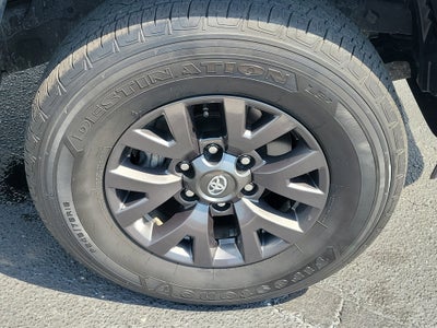 2022 Toyota Tacoma SR5