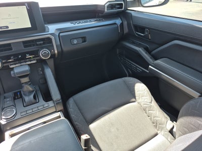 2025 Toyota Tacoma 2WD SR5