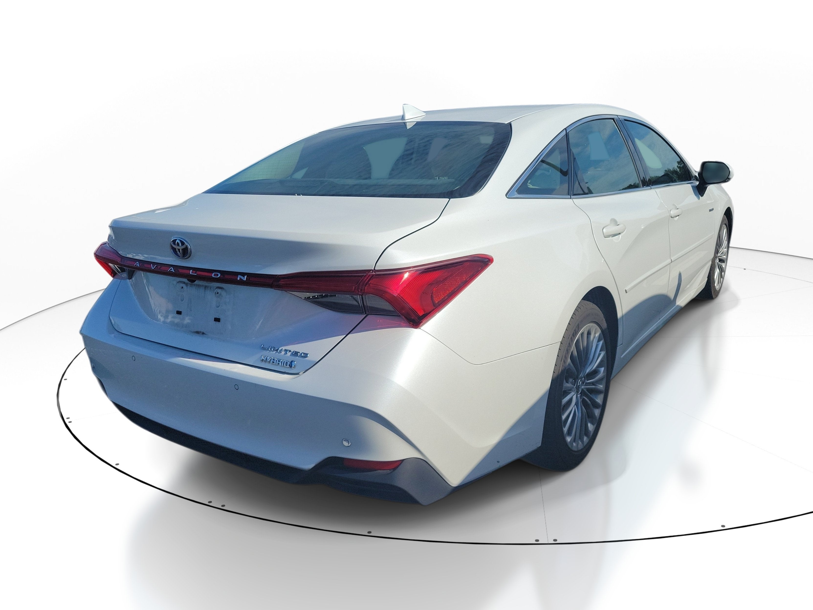 2019 Toyota Avalon Hybrid Limited