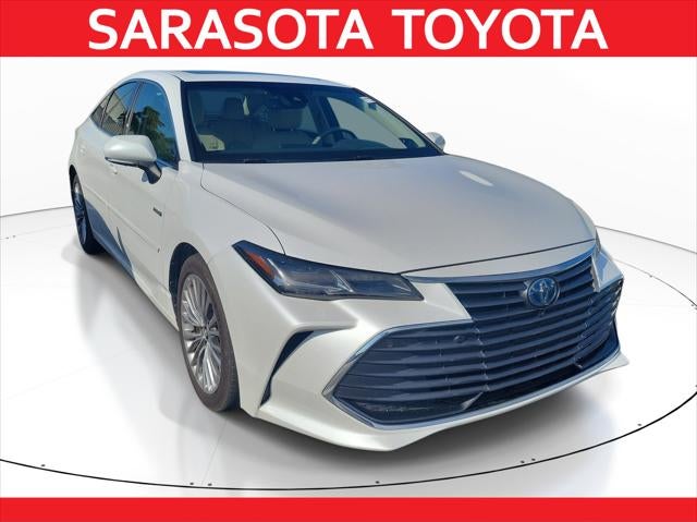 2019 Toyota Avalon Hybrid Limited