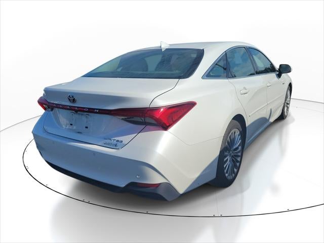2019 Toyota Avalon Hybrid Limited
