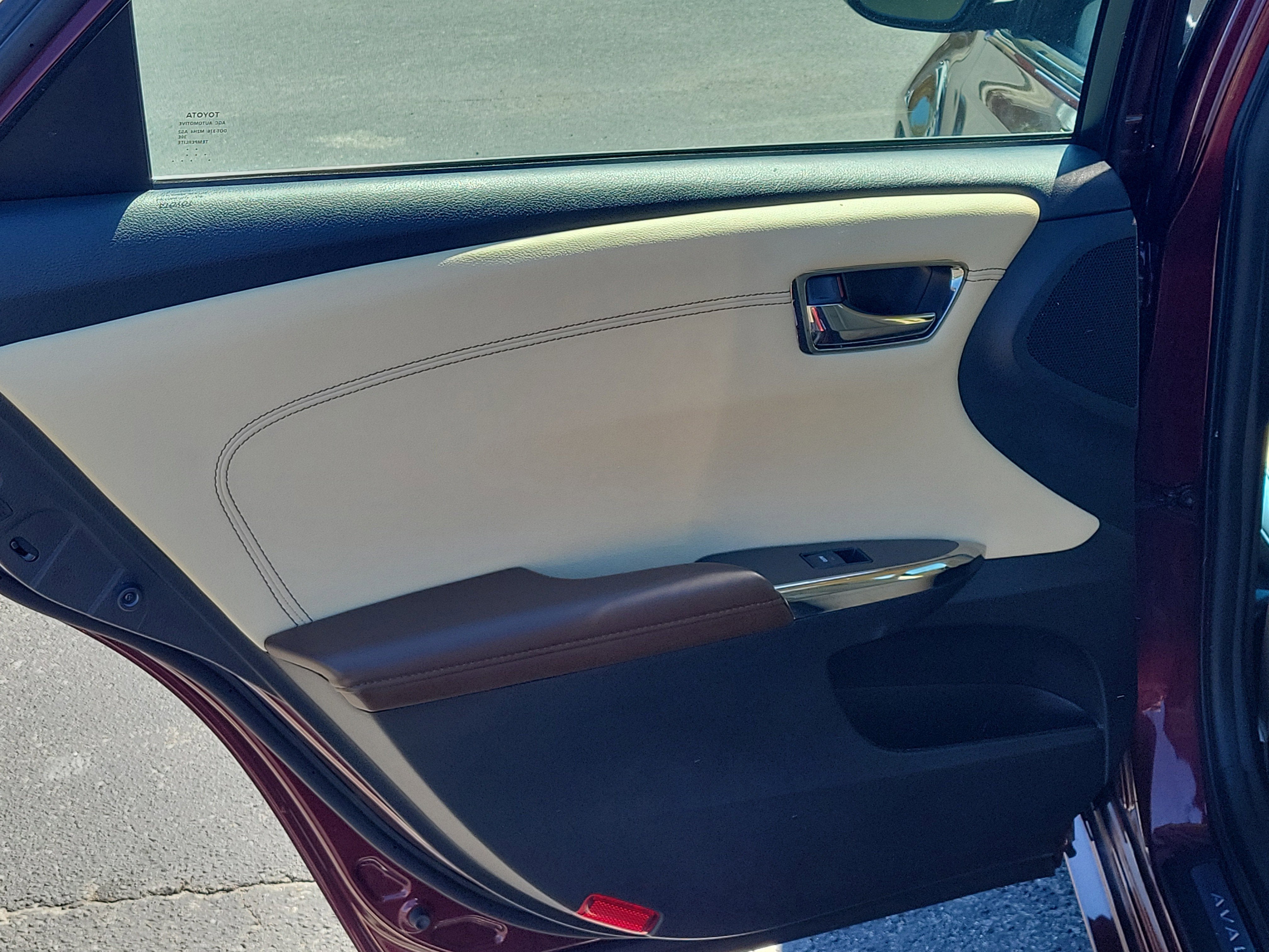 2016 Toyota Avalon Limited