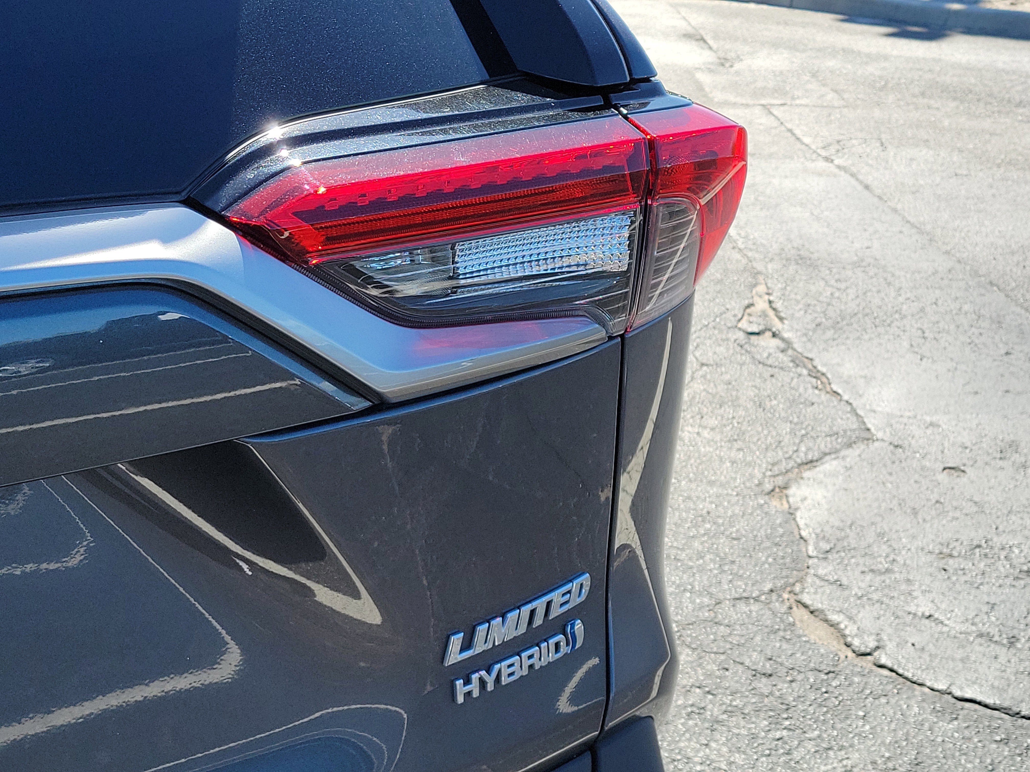 2022 Toyota RAV4 Hybrid Limited