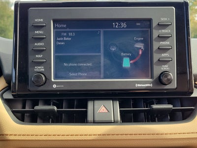 2022 Toyota RAV4 Hybrid LE