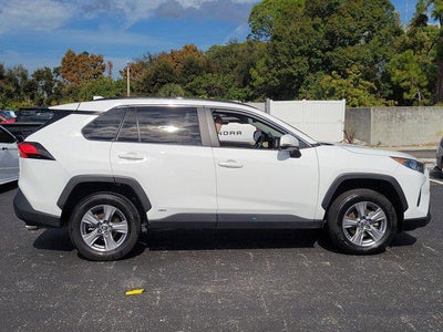 2022 Toyota RAV4 Hybrid LE