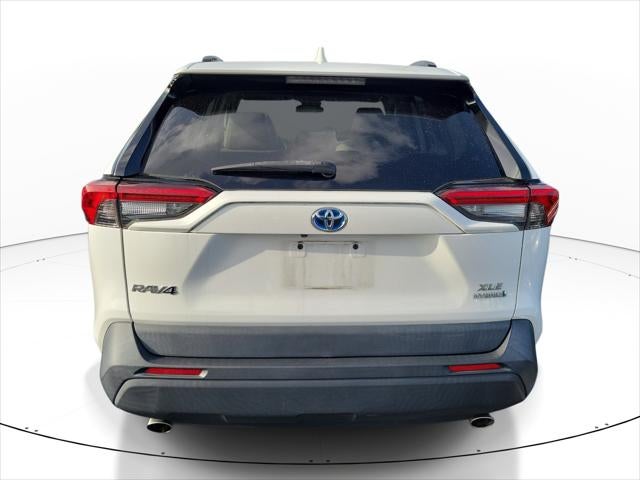 2022 Toyota RAV4 Hybrid XLE