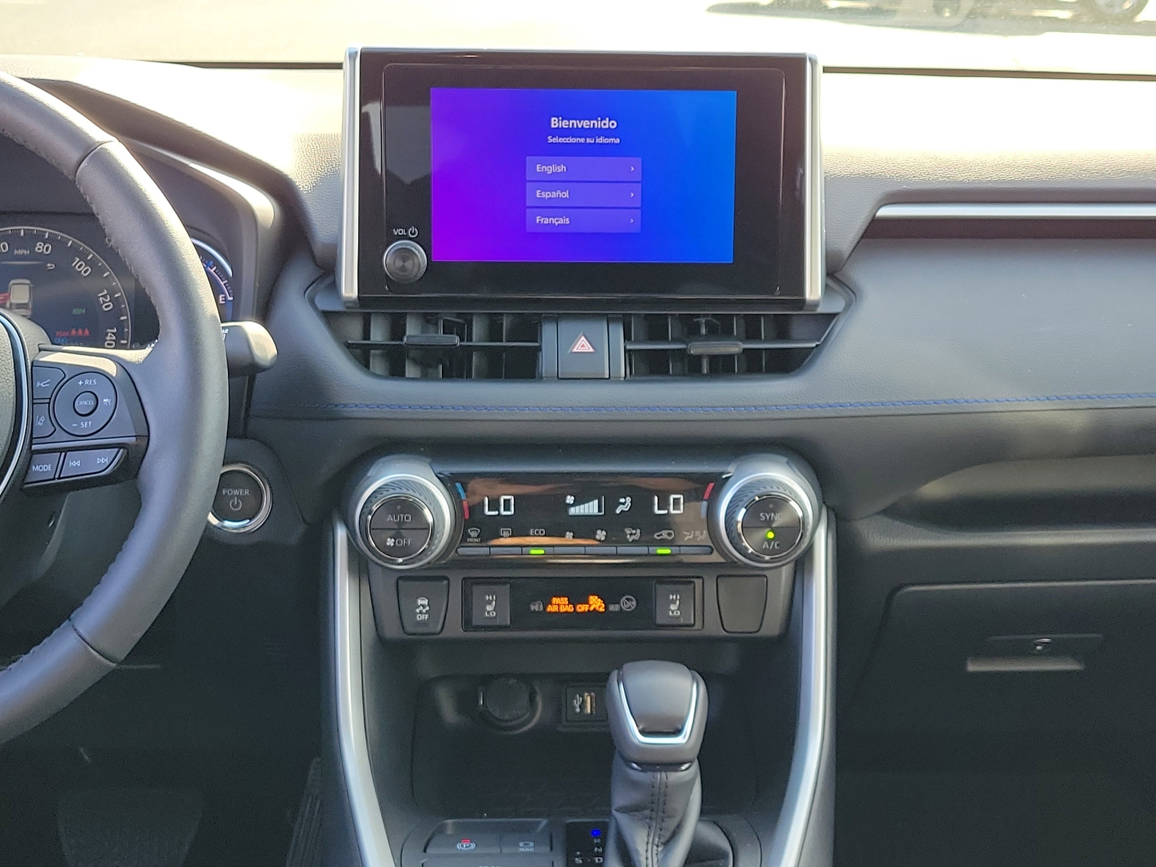 2023 Toyota RAV4 Hybrid SE