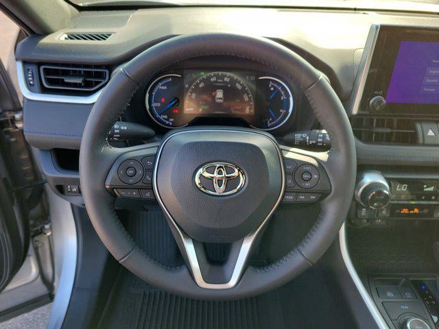 2023 Toyota RAV4 Hybrid SE