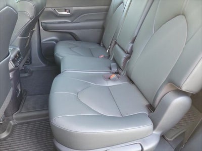 2026 Toyota Grand Highlander Hybrid XLE