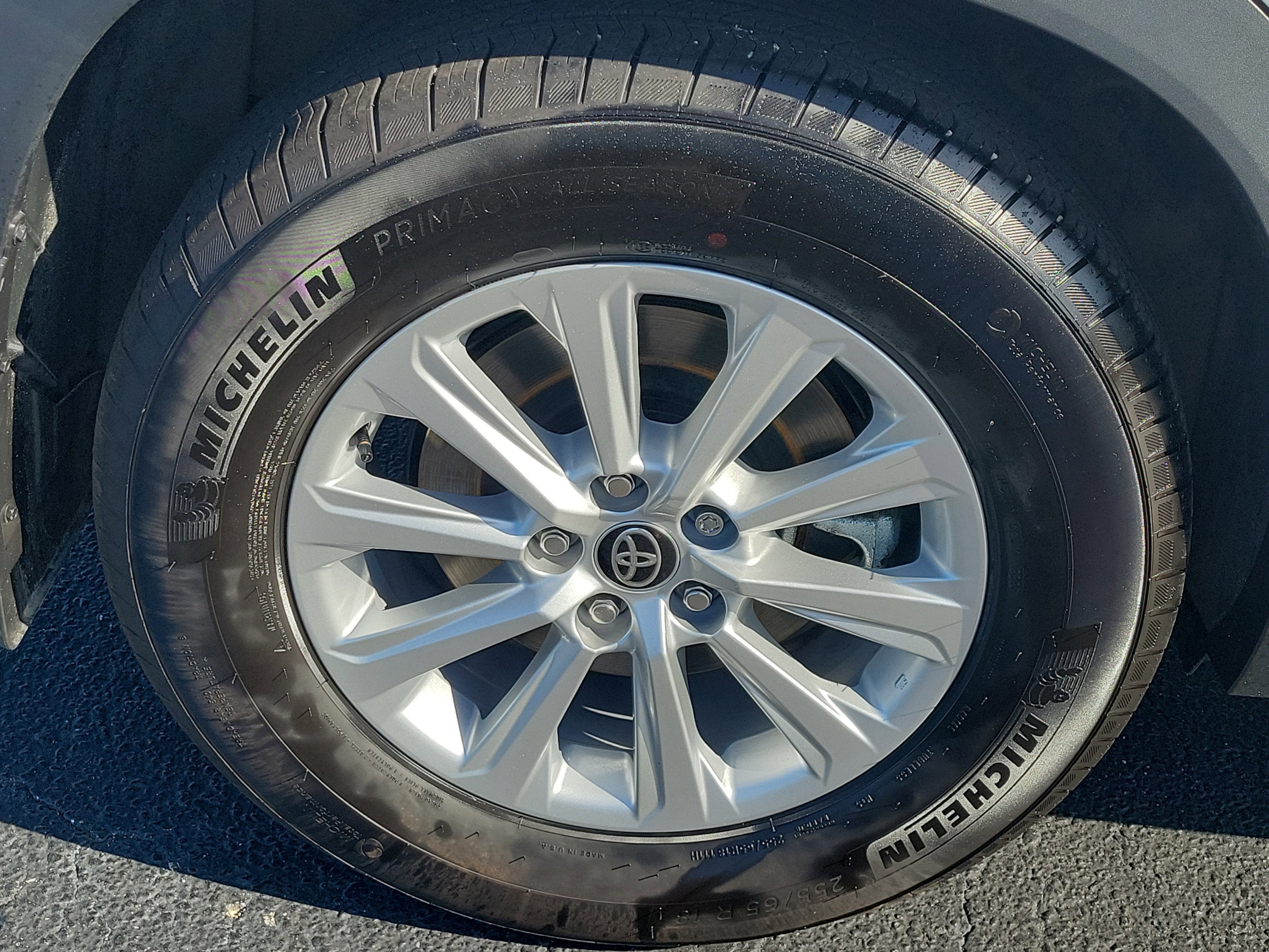 2025 Toyota Grand Highlander Hybrid XLE