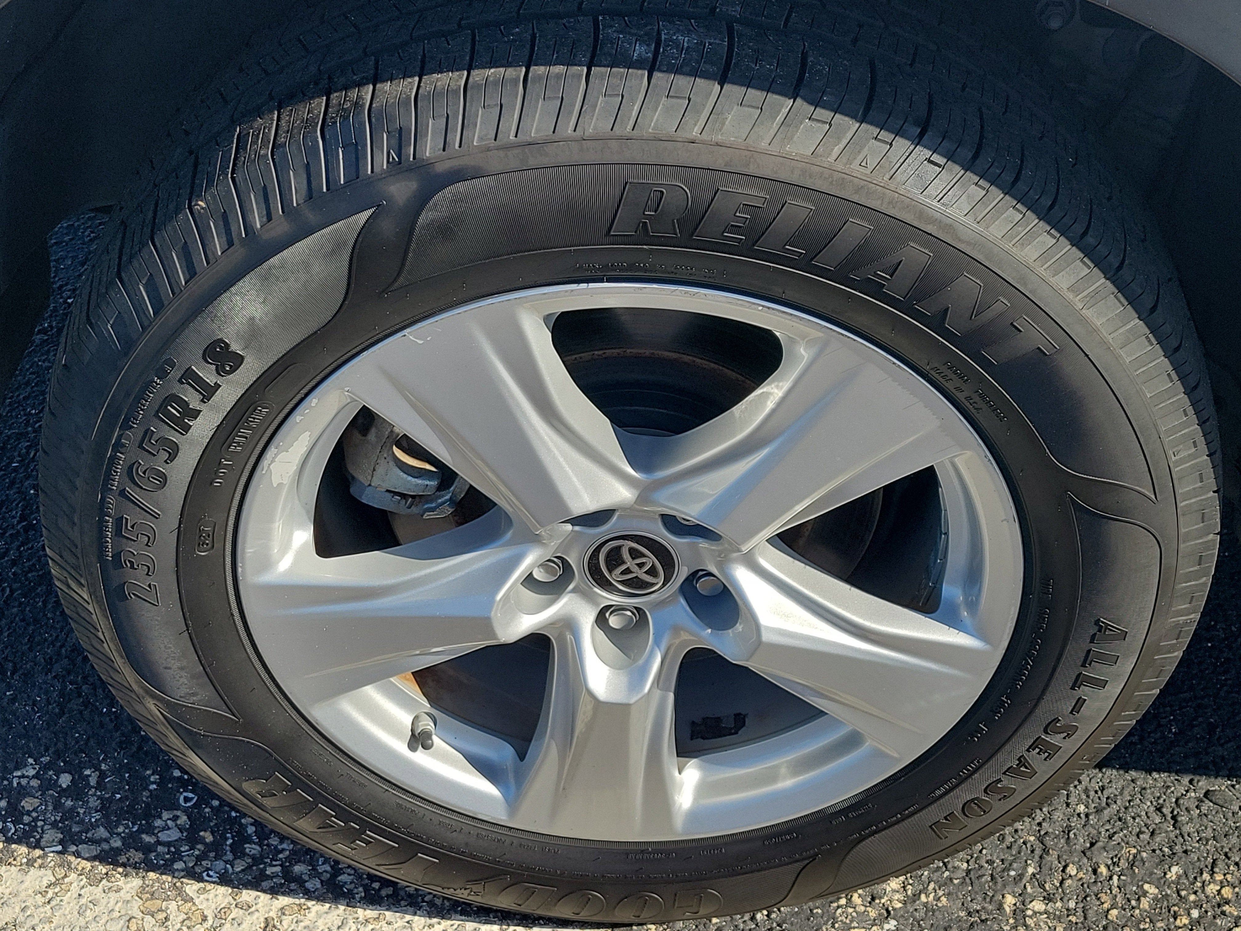 2022 Toyota Highlander L