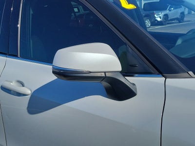 2022 Toyota Highlander L