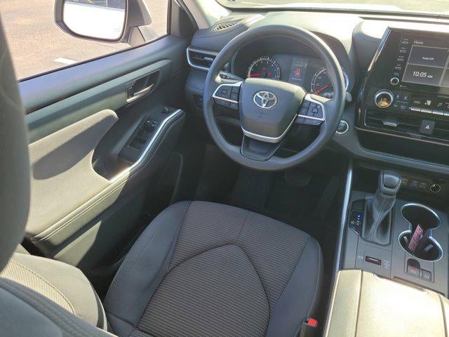 2022 Toyota Highlander L