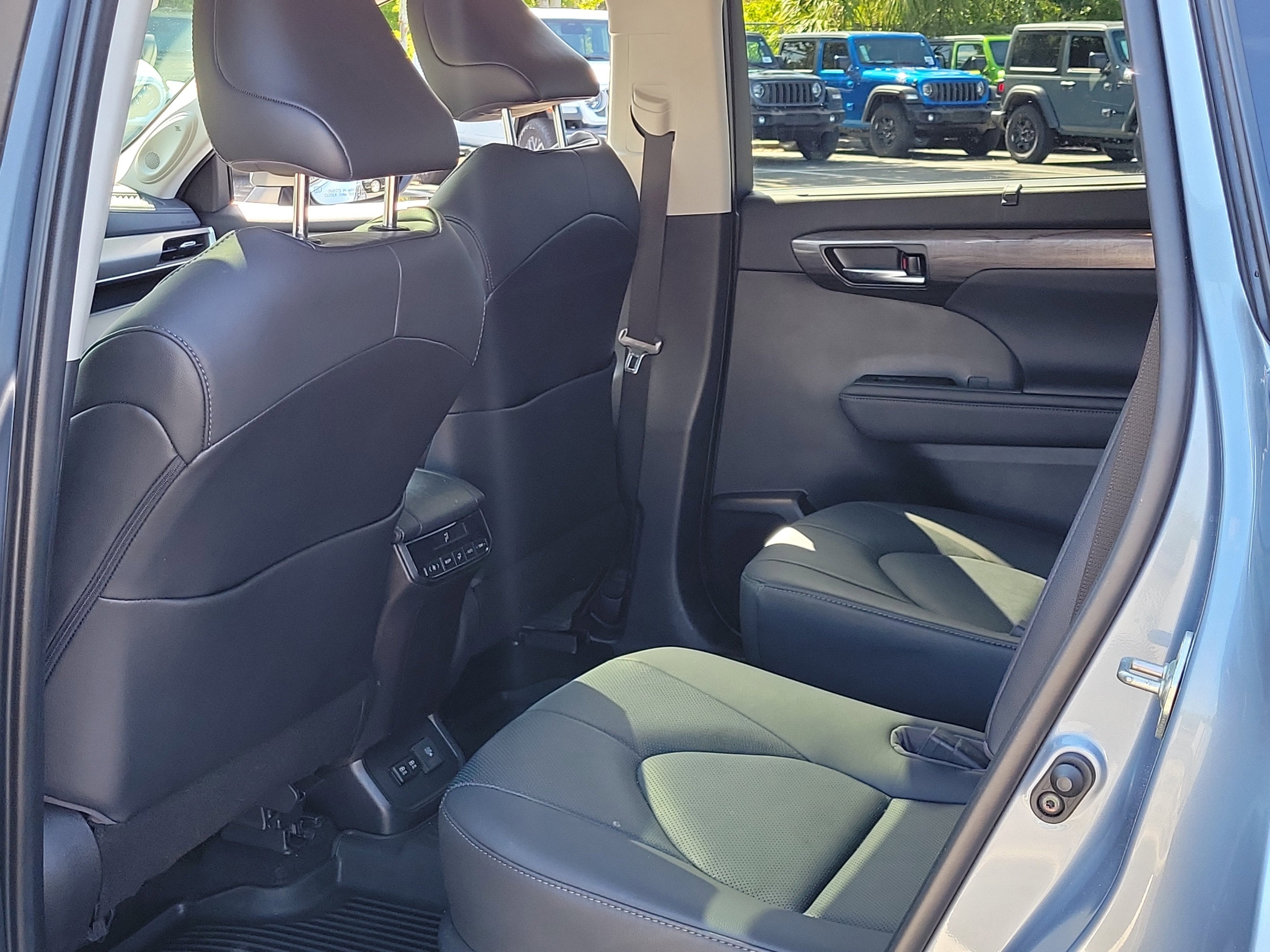 2020 Toyota Highlander Limited
