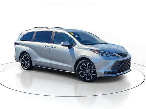 2025 Toyota Sienna Platinum