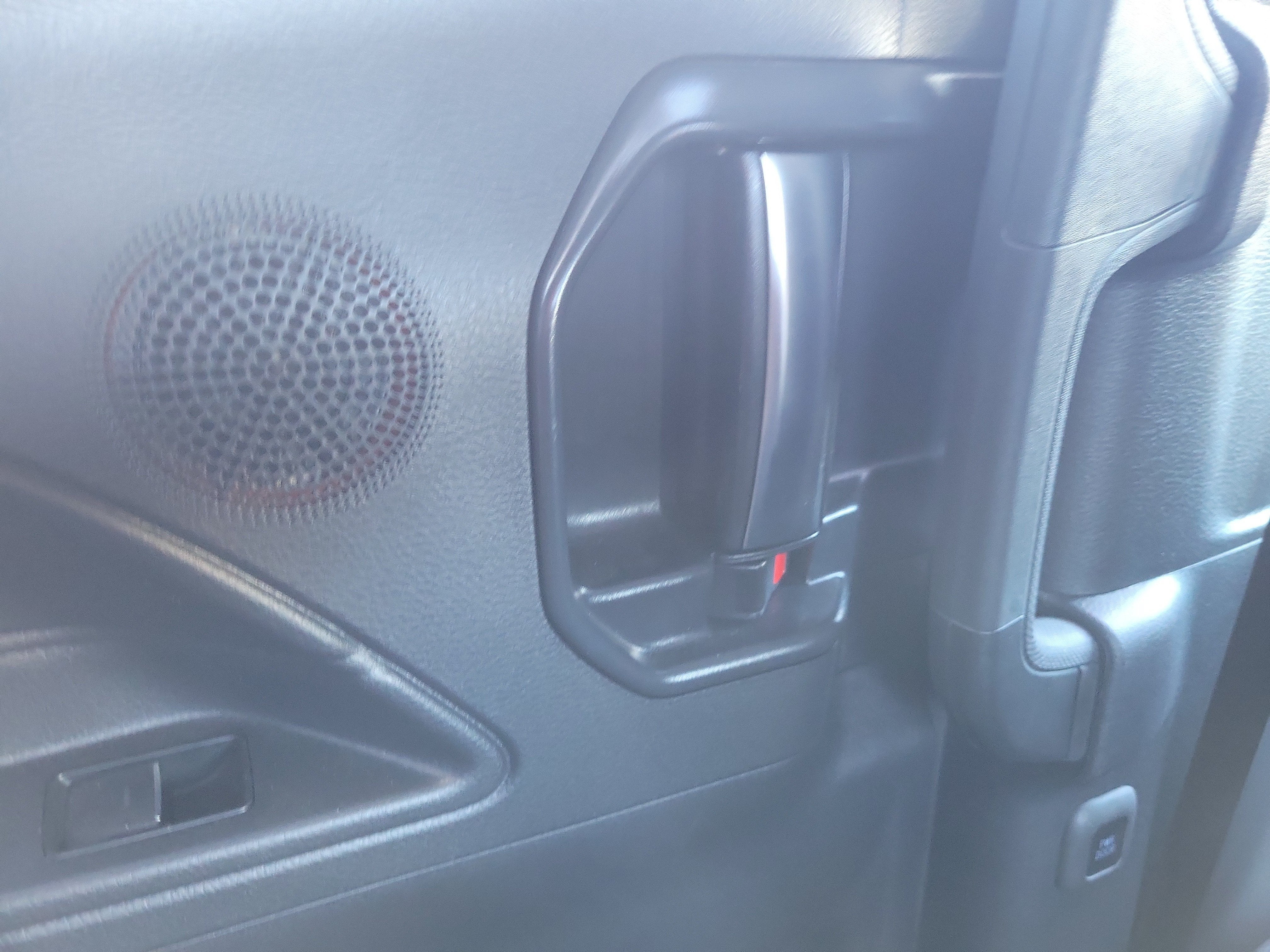 2025 Toyota Sienna Platinum
