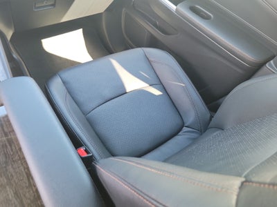 2025 Toyota Sienna Platinum