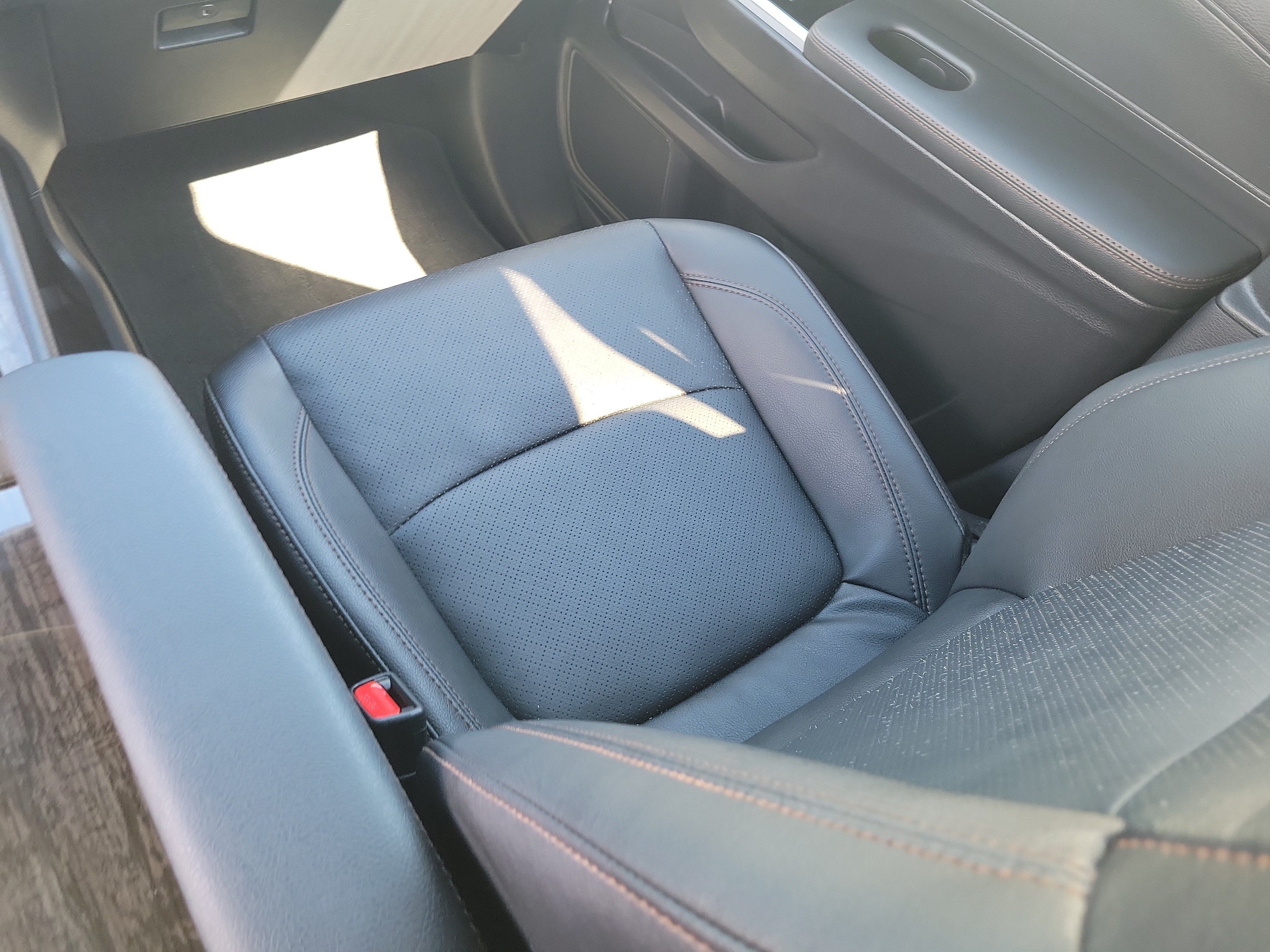 2025 Toyota Sienna Platinum