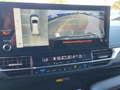 2025 Toyota Sienna Platinum