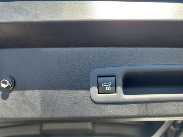 2025 Toyota Sienna Platinum
