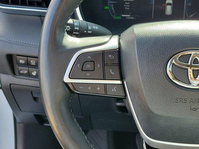 2023 Toyota Highlander Hybrid Platinum
