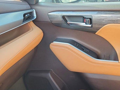 2020 Toyota Highlander Platinum