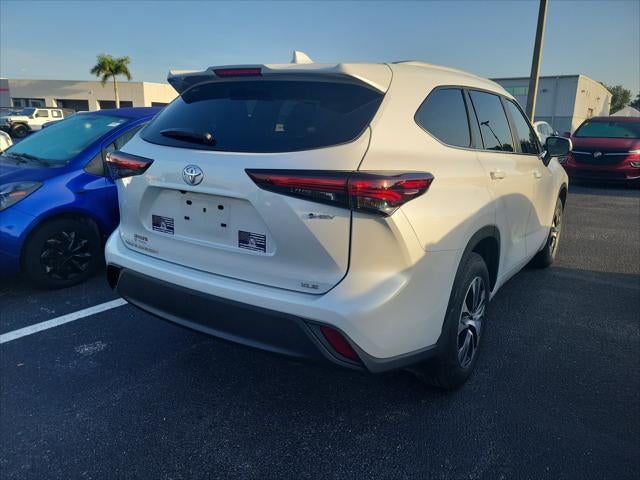 2026 Toyota Highlander Hybrid XLE