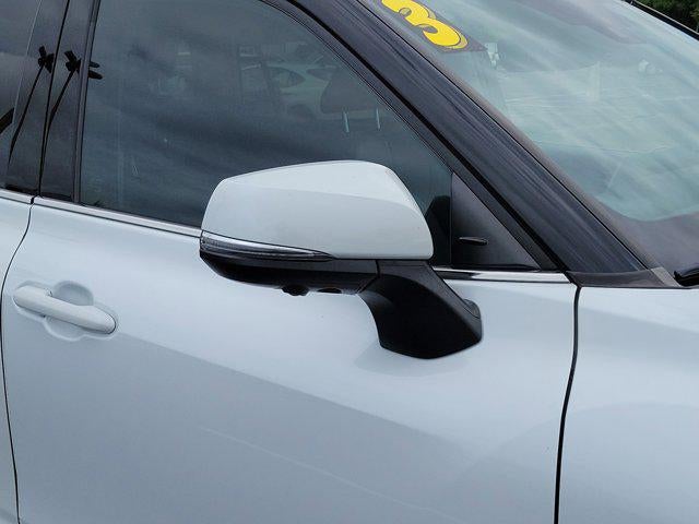 2023 Toyota0 Highlander L