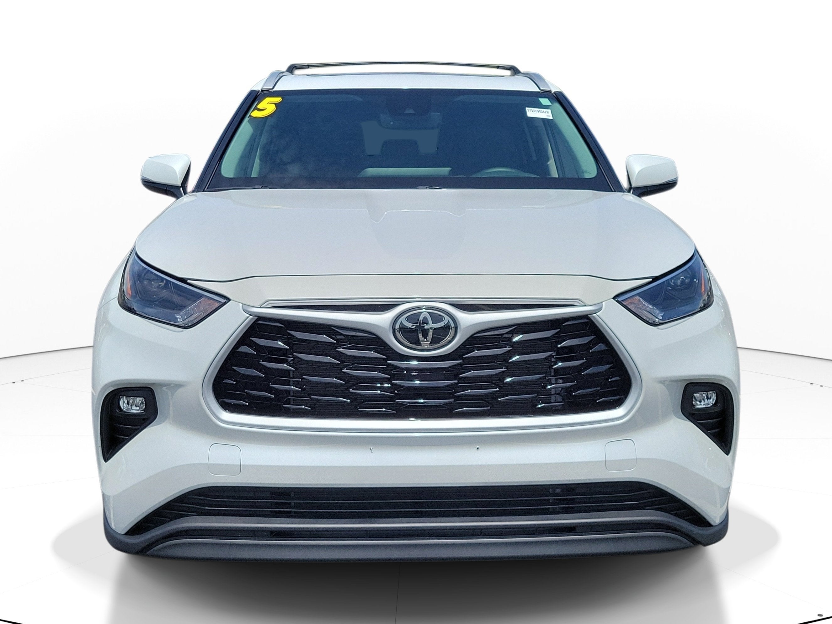 2025 Toyota Highlander XLE